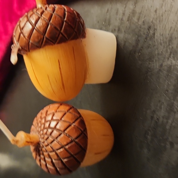 NIB weddingstar " Together forever...that's it in a nutshell" acorn candles. - Picture 6 of 7